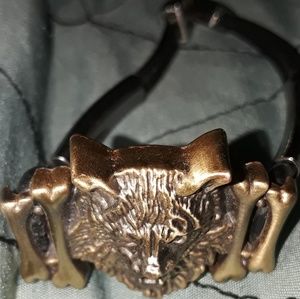Gold and silver braclet with lions head